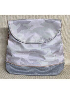 STELLA & DOT Blush Camo Camouflage “Crush It” Backpack Clean 2 Compartment